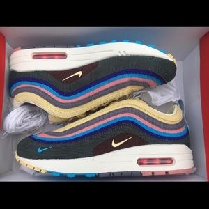 Meet your Posher, Tom